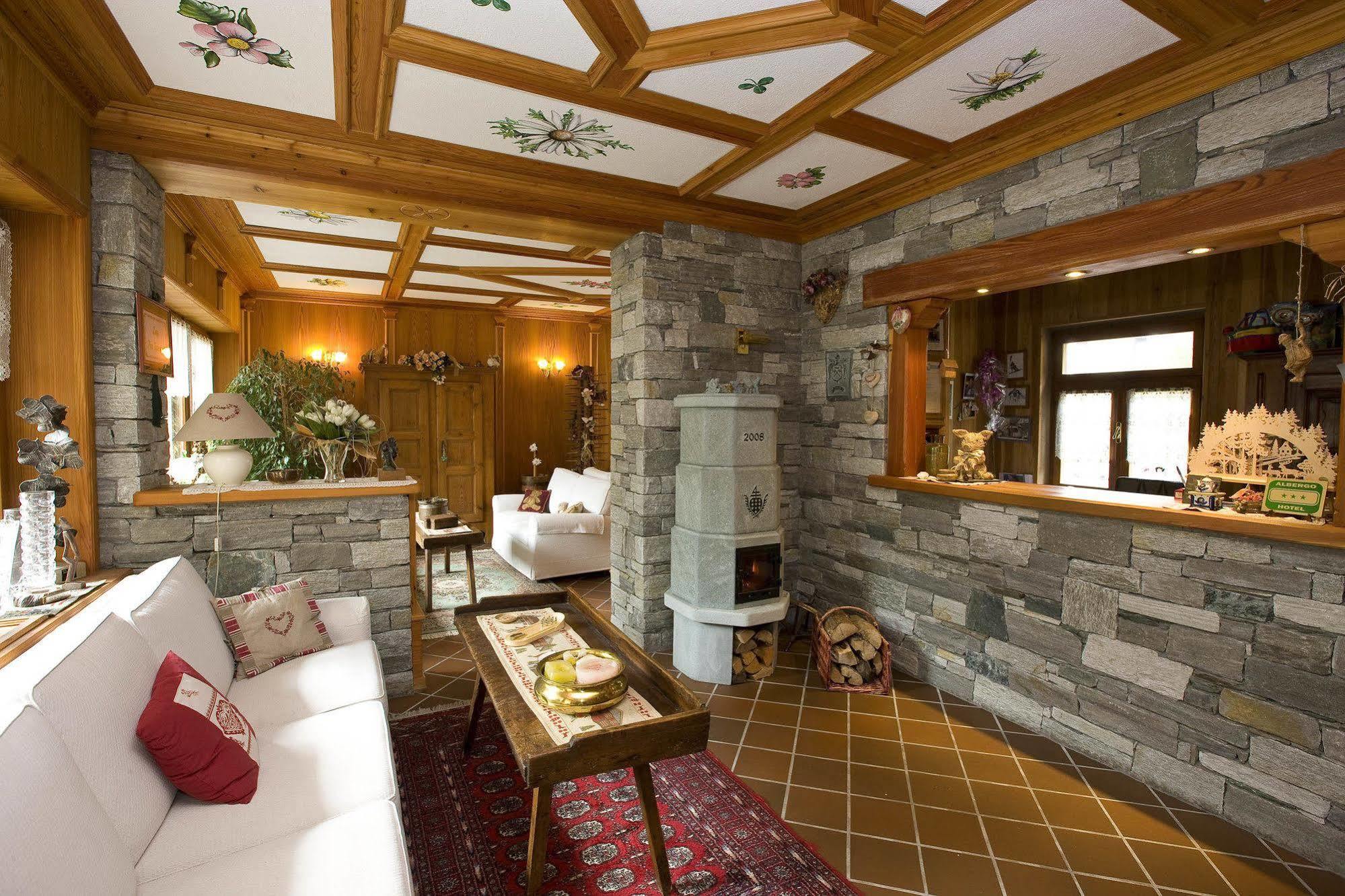 Albergo Alpenrose Ski&Bike Mountain Hotel Gressoney-Saint-Jean Εξωτερικό φωτογραφία